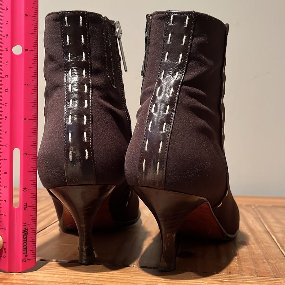 Donald J. Pliner Heel Boots - Picture 6 of 8